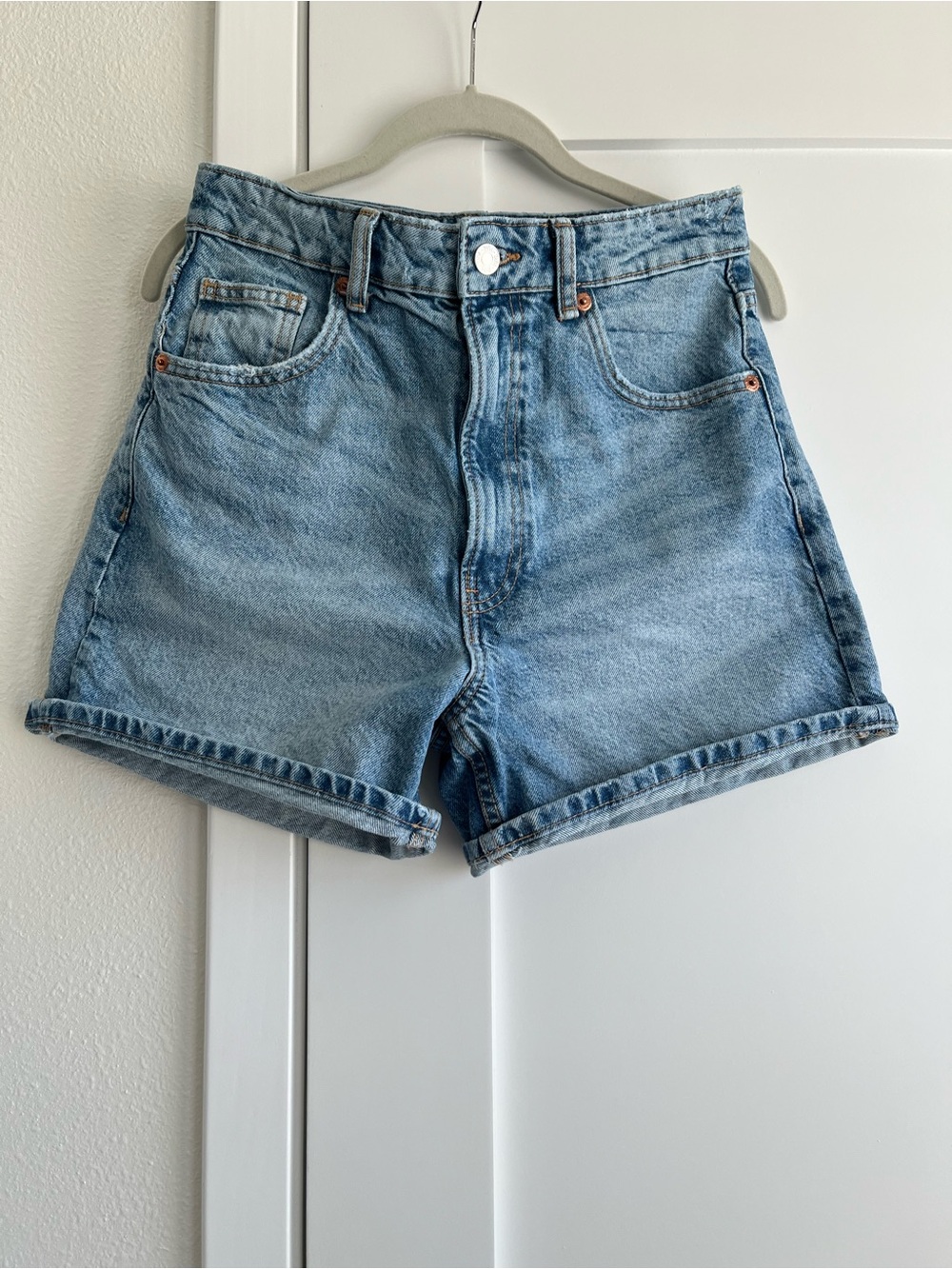 Zara Classic High-Waist Light Blue Denim Shorts